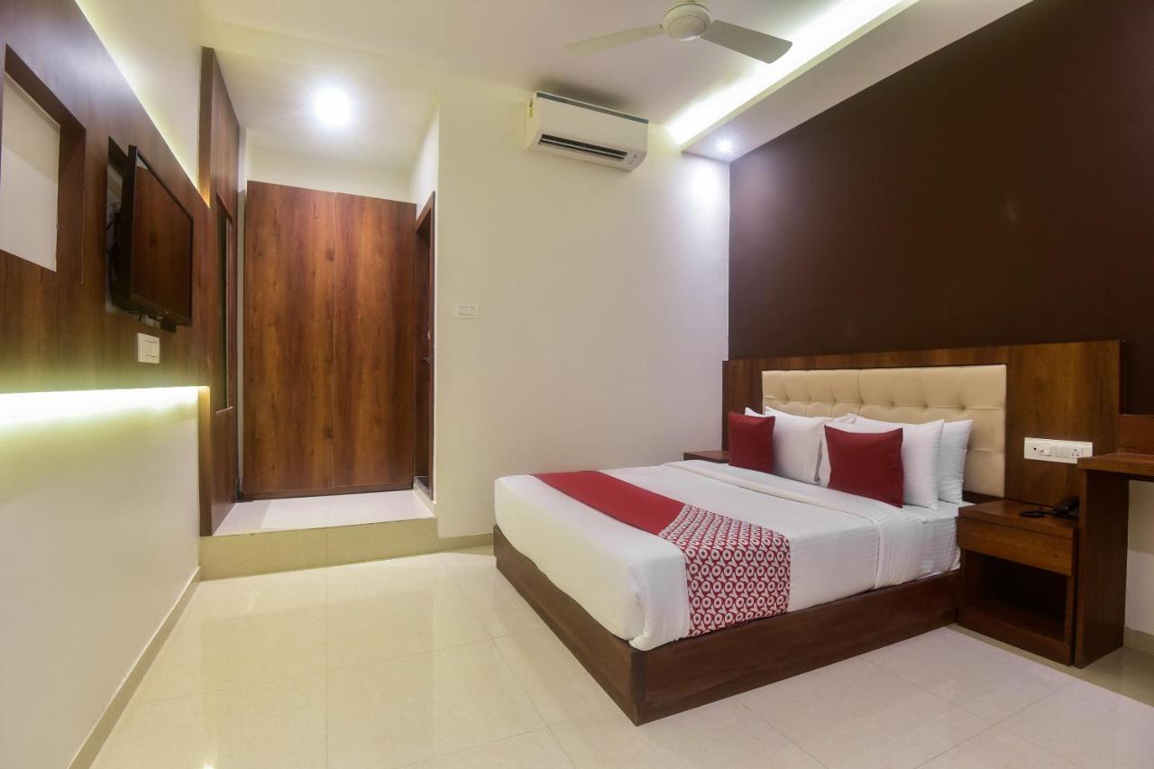 Hotel Oyo Shubham Residency Bhiwandi Esterno foto